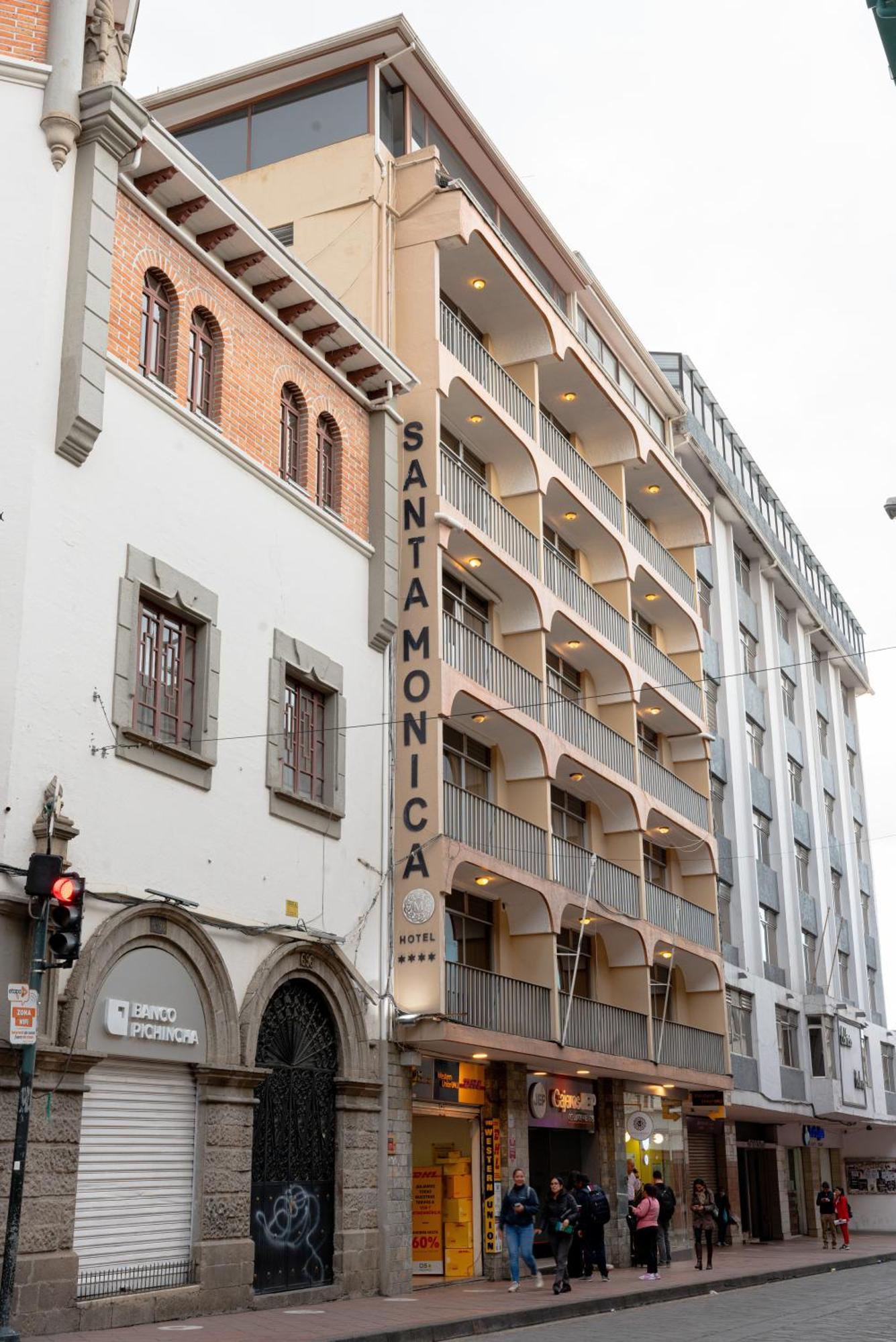 Hotel Santa Monica Куенка Екстериор снимка